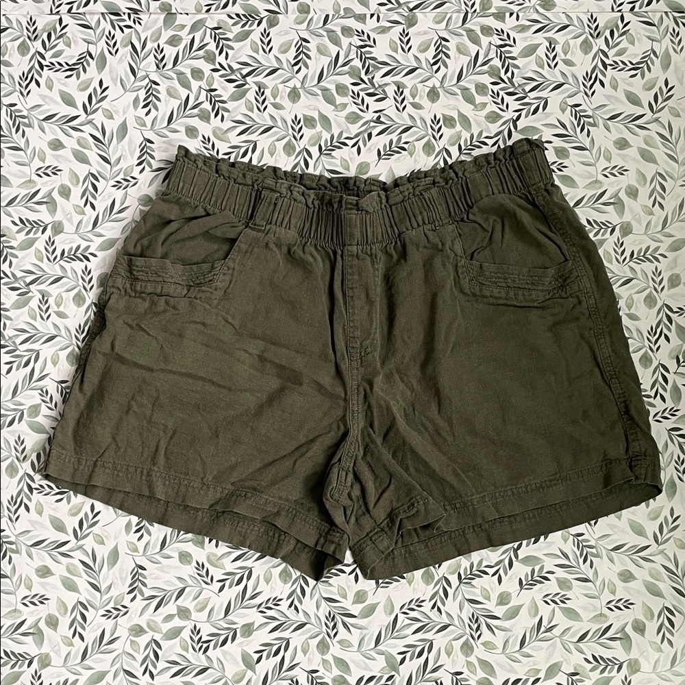 Maurices Dark Green Women's Cargo Shorts